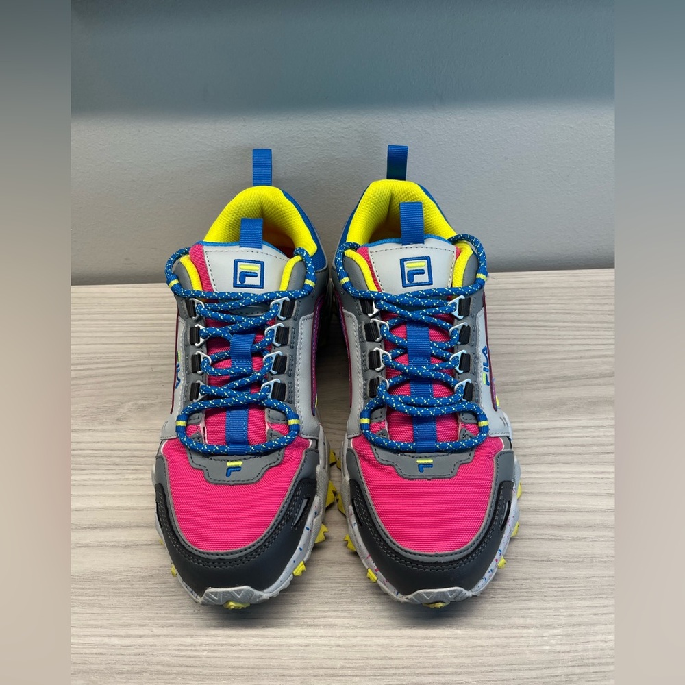 Fila Oakmont Pink Neon Yellow Blue TR Trail Sneakers—7.5 Women’s